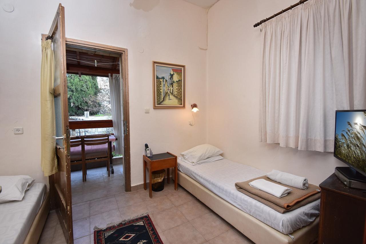 Carmel Hotel Safad Eksteriør billede